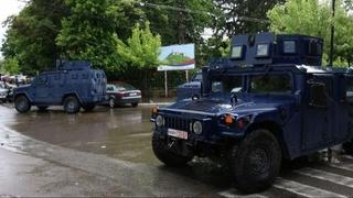 KFOR pregledao pet raketnih granata koje je Kosovska policija otkrila u skrovištu u Banjskoj
