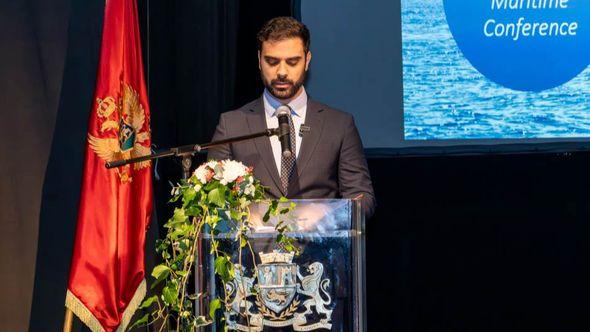 Ministar saobraćaja i pomorstva Crne Gore Filip Radulović - Avaz