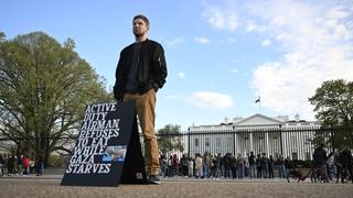 Za civile Gaze: Američki vojnik već šest dana štrajkuje glađu ispred Bijele kuće
