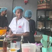 Nigerijska kuharica kuhala 100 sati bez pauze i ušla u Guinnesovu knjigu rekorda