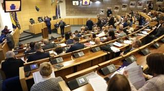 Predstavnički dom prihvatio Prijedlog kolokvijalno nazvanog "zakona o osuđenim pedofilima"