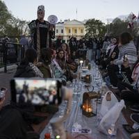 Američki muslimani organizovali iftar ispred Bijele kuće u znak solidarnosti sa Gazom
