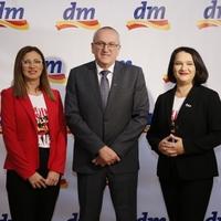 Drogerijski lider uspješno završio poslovnu godinu: dmBiH ostvario promet od 344,1 milion KM