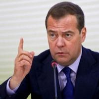 Medvedev: Isporuke oružja Kijevu mogle bi dovesti do nuklearne katastrofe