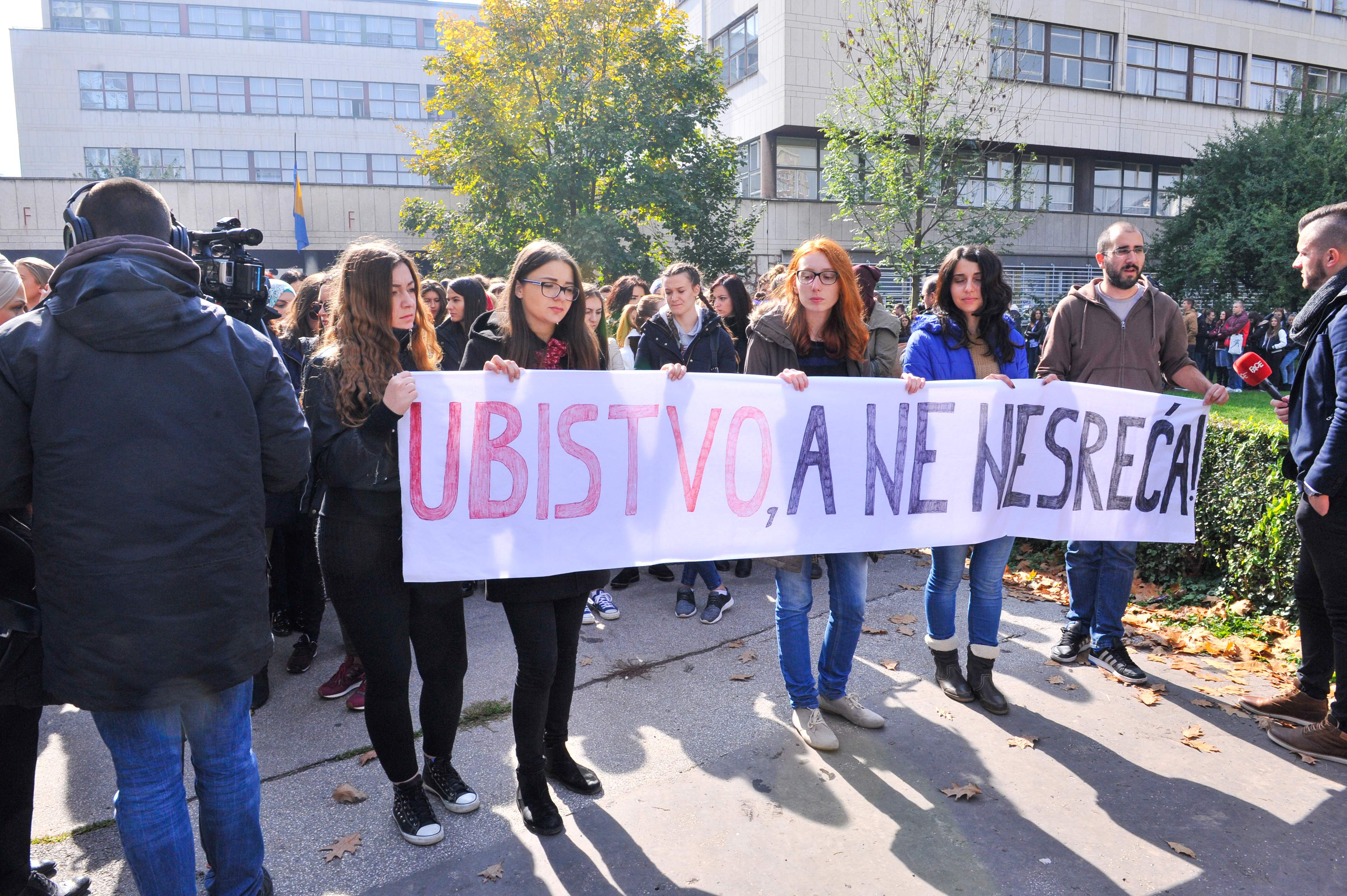 protest-ispred-filozofskog-fakulteta-okt16-ak-7