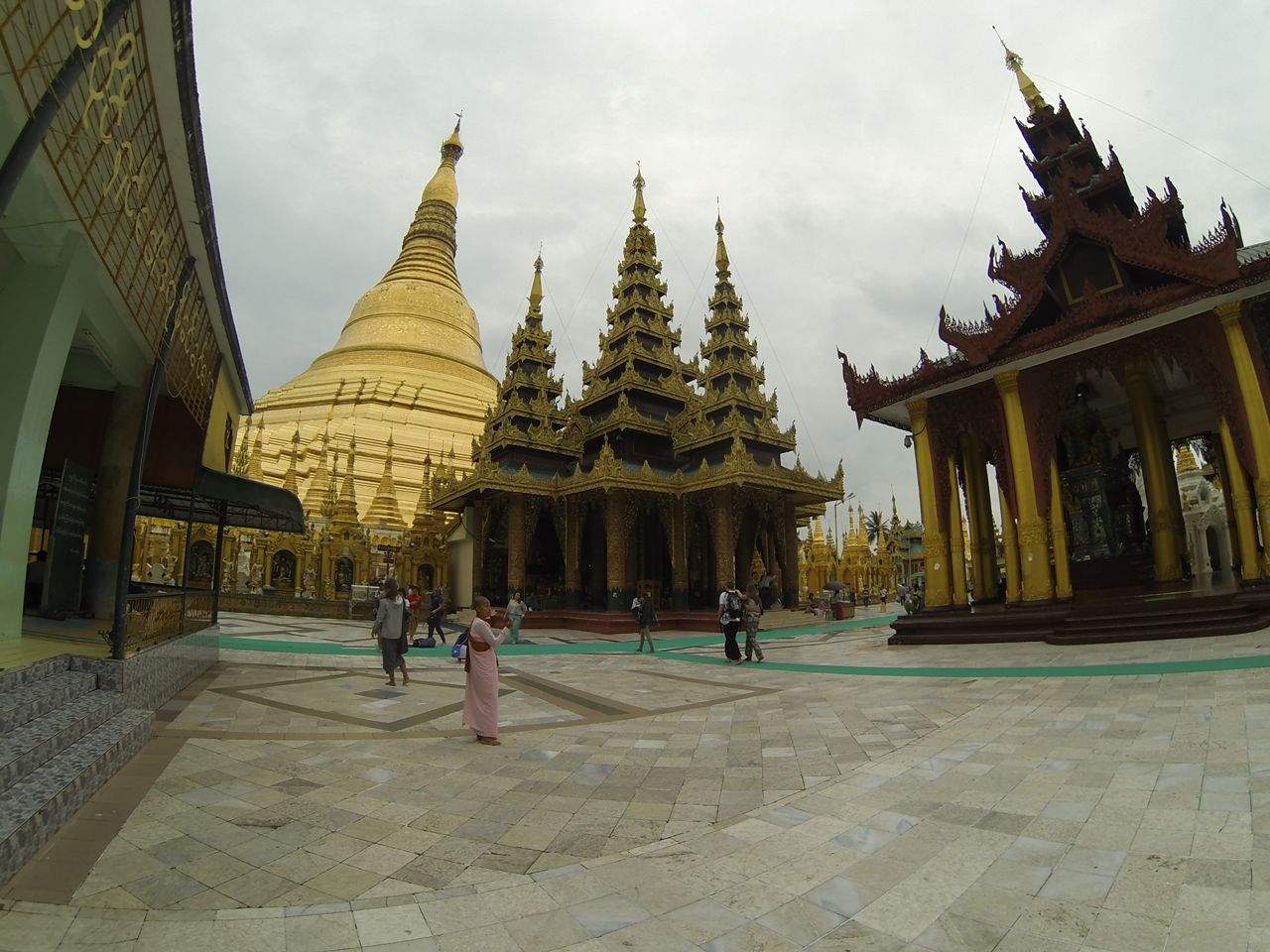 swedagon-pagoda-u-jangonu