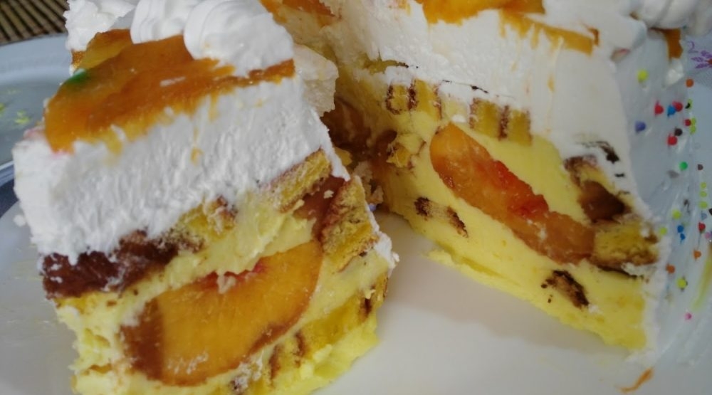 Slatki recepti: Izvrnuta torta sa breskvama