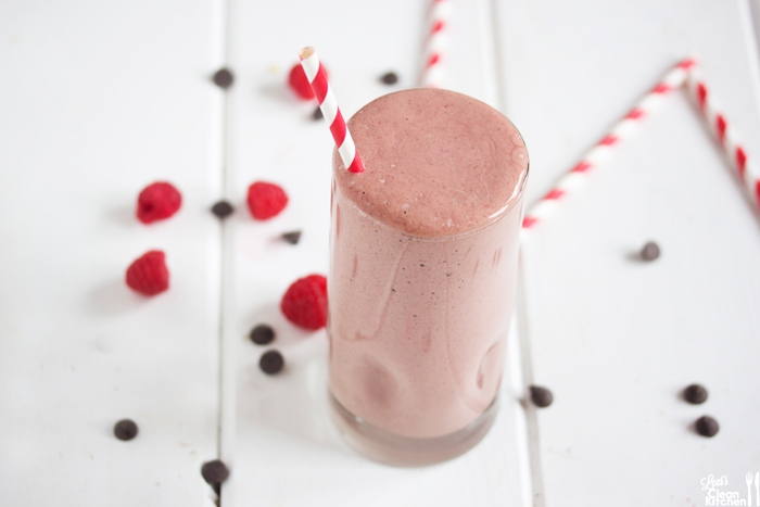 Super recept za domaći smoothi: Kokos-bobičasto voće
