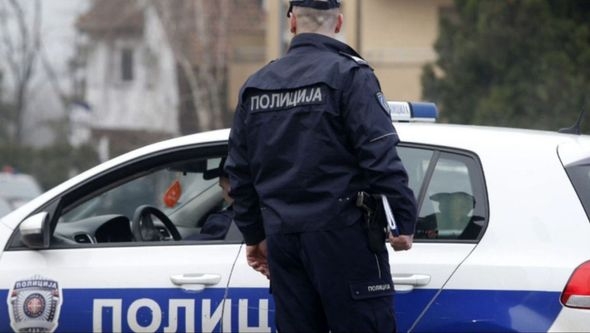 Horor u Čačku: Ubijen muškarac u zgradi, ubica nakon krvavog pira pobjegao