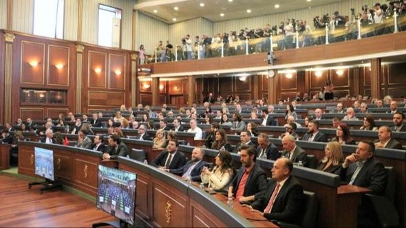 Vjosa Osmani raspustila parlament: Kosovo ide na prijevremene izbore
