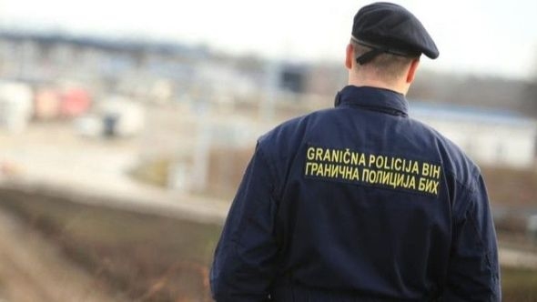 Vukosav Bašić podstrekavao policajca da neistinito evidentira pasoš sa krivotvorenim identitetom