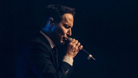 Peđa Jovanović sjeo između roditelja i zapjevao im: To je moj najveći blagoslov 