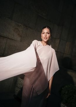Magija SFF-a: Amina Efendić zasjala na ulicama Sarajeva
