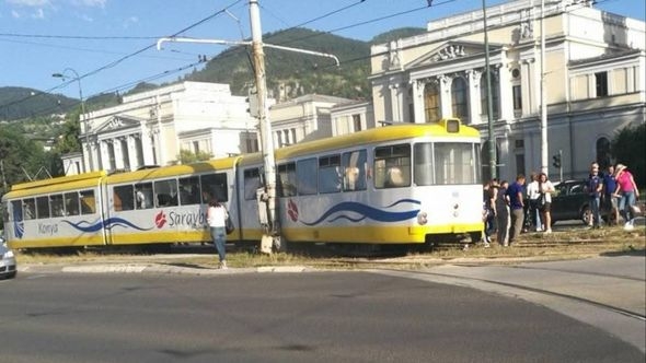 Tramvaj i ranije iskakao iz šina na istom mjestu: Incidenti se dogodili 2017. i 2013. godine