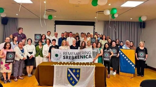 Komemorativni skup u Londonu okupio bosansku zajednicu u sjećanju na žrtve genocida u Srebrenici 