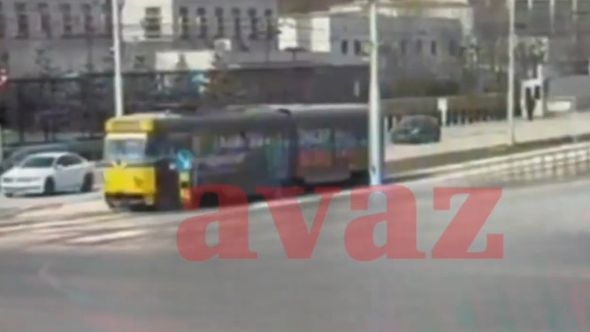 Pojavio se snimak tramvajske nesreće u kojoj je stradao Erdoan Morankić iz drugog ugla