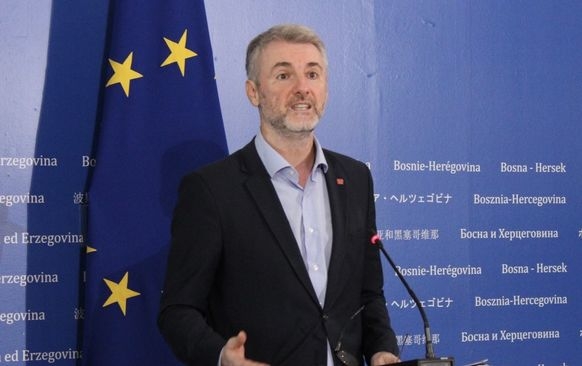 Forto: Suluda politika iz Banje Luke se nastavlja, odbili su sporazum s Ujedinjenim Kraljevstvom zbog dnevne politike