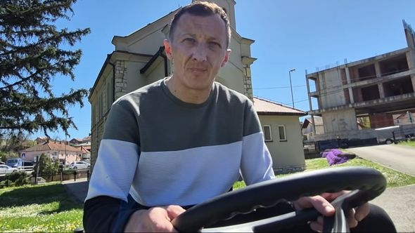 Svećenik koji je crkvenim zvonima slavio pobjedu BiH: Uradio sam to iz duše