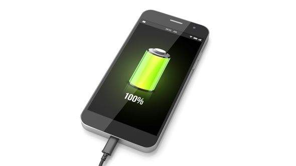 Vaš telefon se puni samo pod određenim uglom: Ne idite u servis, problem možete riješiti za 10 sekundi
