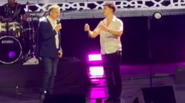 Koncert Adija Šošeta u Beogradu: Gostovanje Al Dina oduševilo publiku