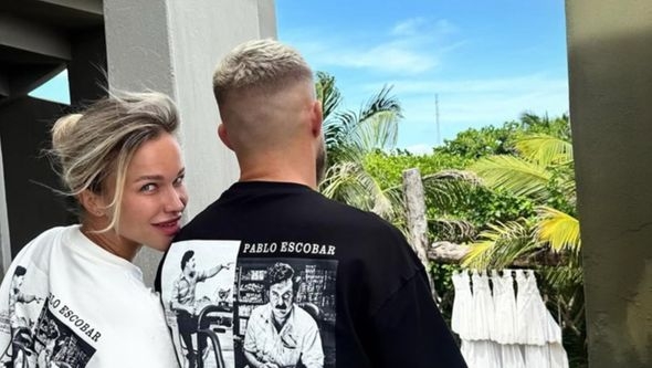 Došla podržati dečka na MMA meču u bizarnom izdanju: "Je li te napao pas?"