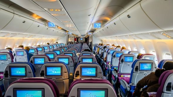 Gdje sjediti u avionu ako želite mirniji let i bolji san