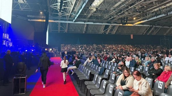 Čola će večeras održati četvrti koncert