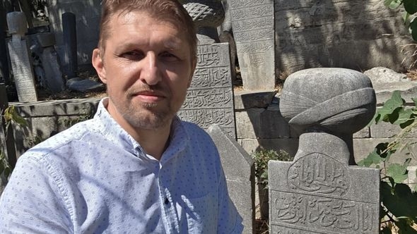 Emir Demir za "Avaz" nakon što je otkrio mezar Huseina‐kapetana Gradaščevića: To je za mene bilo iznenađenje, nadao sam se da ću ga pronaći