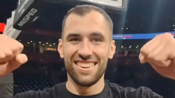 Video / Kenan Kamenjaš postao šampion, pa saznao da Bosna vodi sa 1:0 na Mundijalu: Evo kako je reagovao igrač Dubaija!