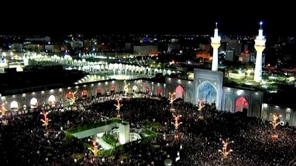 Dženaza ubijenog ajatolaha pokazala da je Iran u situaciji u kakvoj nikad nije bio