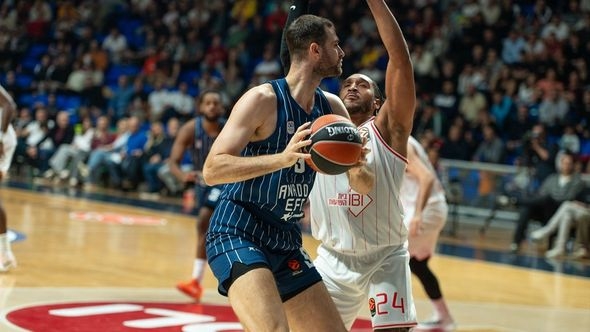 Hapoel preokretom do pobjede protiv Efesa u Podgorici