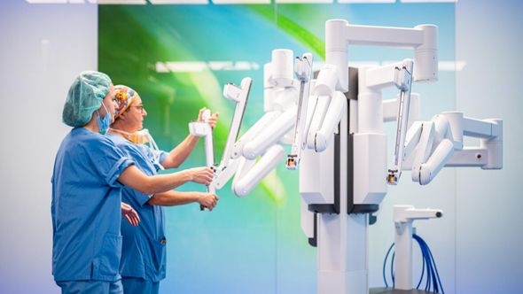 Radiochirurgia Zagreb uvela Da Vinci robotsku hirurgiju