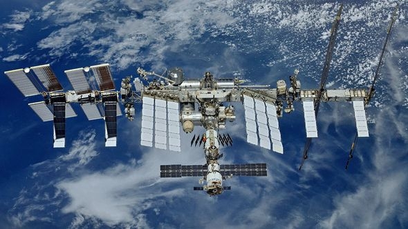 Šatl Shenzhou-14 s kineskim tajkonautima pristao na svemirsku stanicu