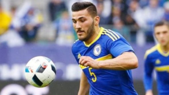 Sead Kolašinac: Ne daj se, majstore