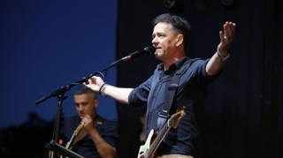 Dženan Lončarević napunio Trg slobode u Tuzli