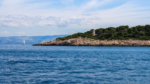 Daily Mail izdvojio hrvatski otok kao top destinaciju: Tirkizno more i ukusna hrana