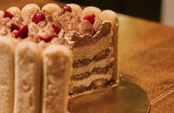 Tiramisu torta koja uvijek uspijeva: Kremasta, lagana i neodoljivo mirisna
