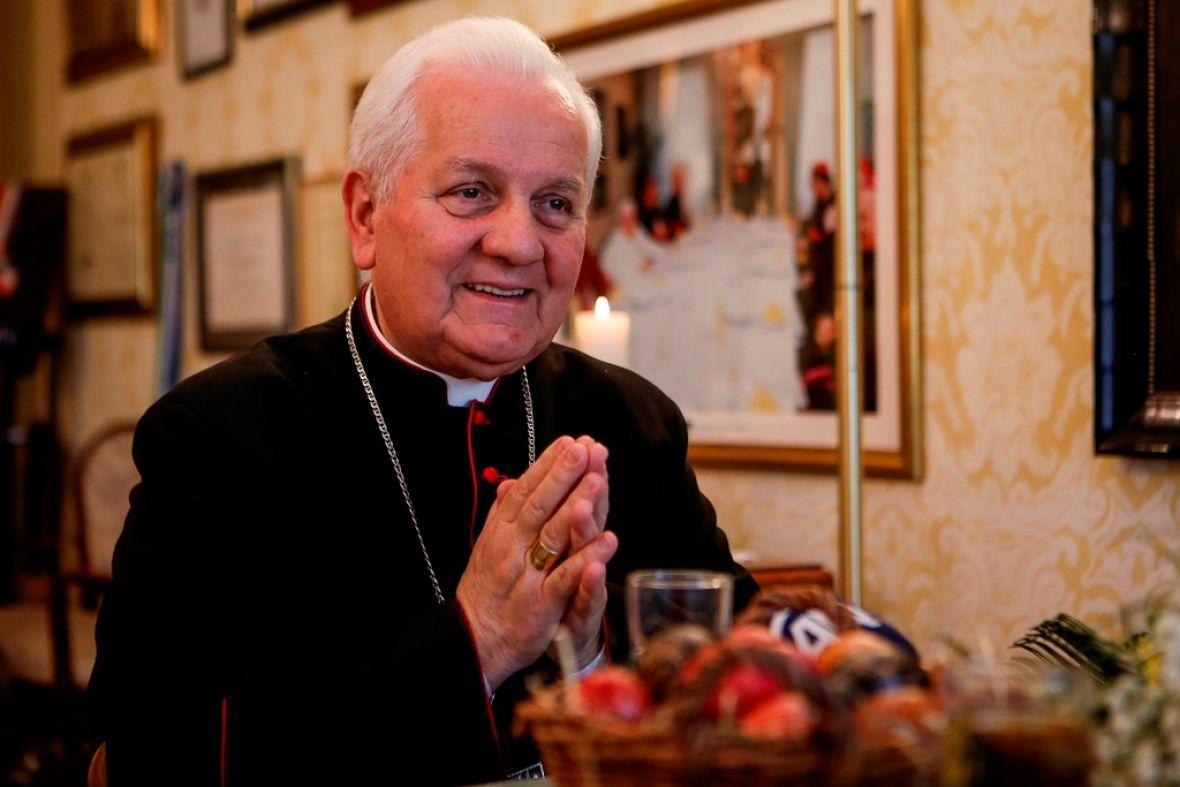 Biskup Franjo Komarica uputio poziv na duhovno ujedinjenje s vjernicima svih religija u BiH