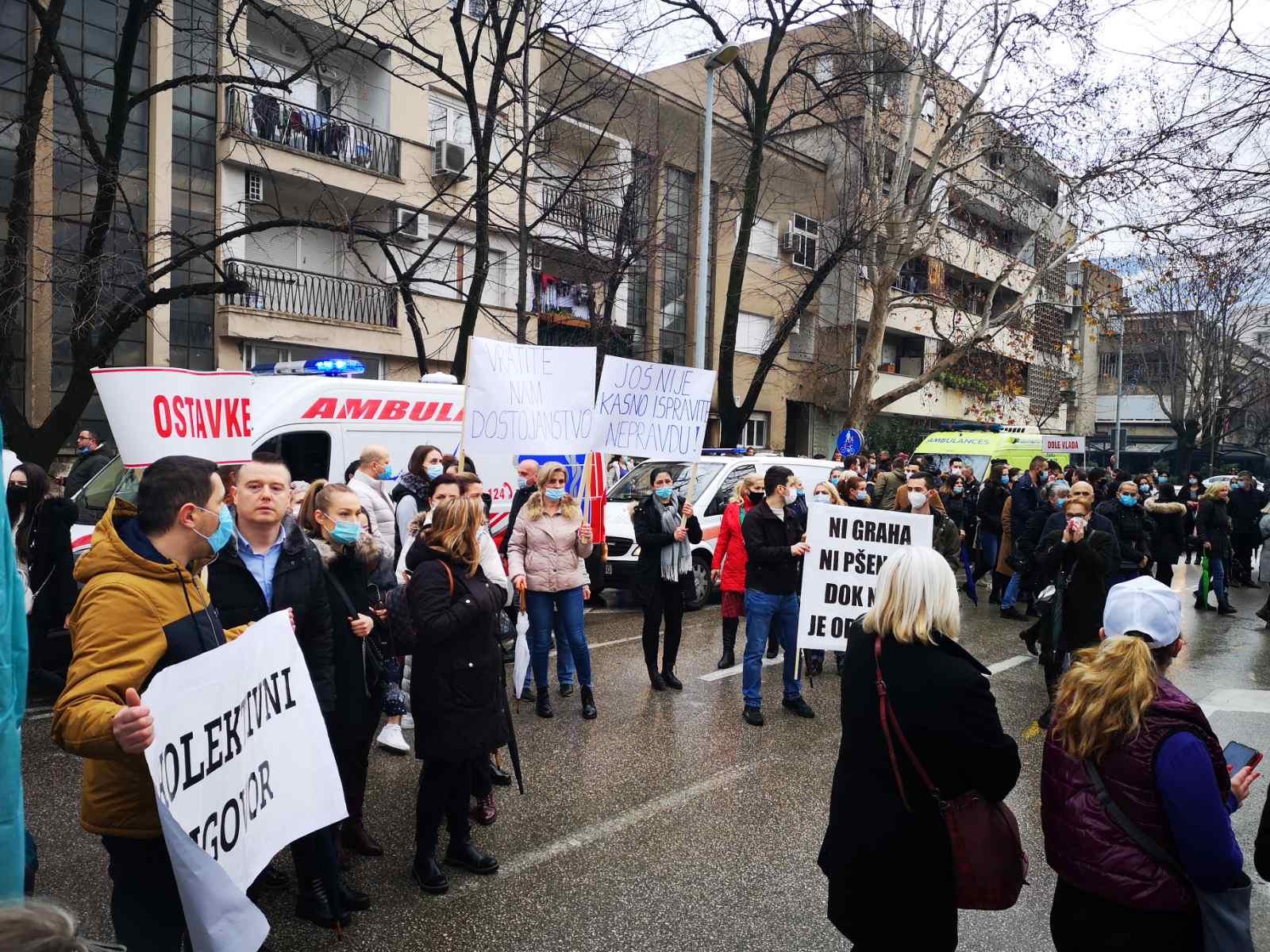 Protest medicinara u HNK: Prekipjelo nam je