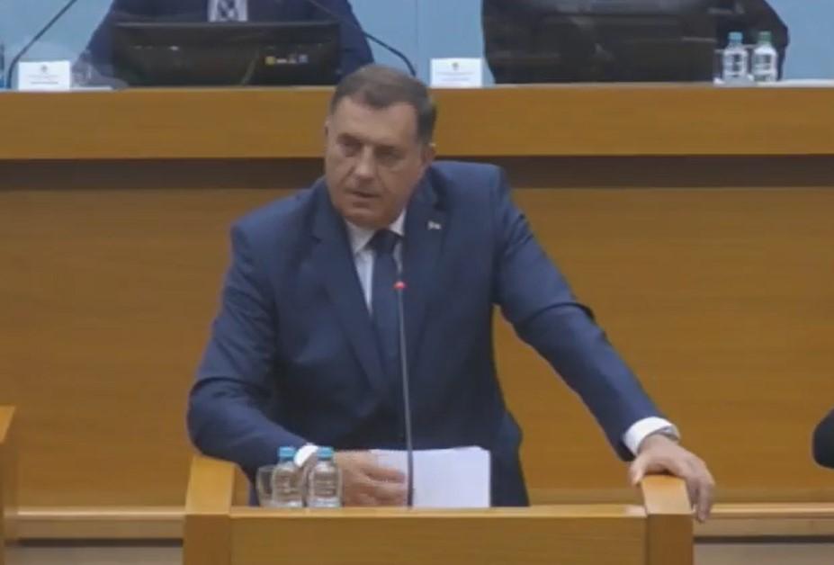 Dodik u NSRS: Pokrenuo sam krivični postupak protiv više ambasadora i Turković