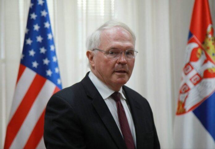 Američki ambasador u Beogradu: Srbija mora razmisliti je li održivo da drži neutralnu poziciju