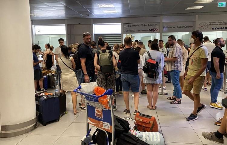 Wizz Air otkazao let, turisti iz Srbije ostavljeni na cjedilu