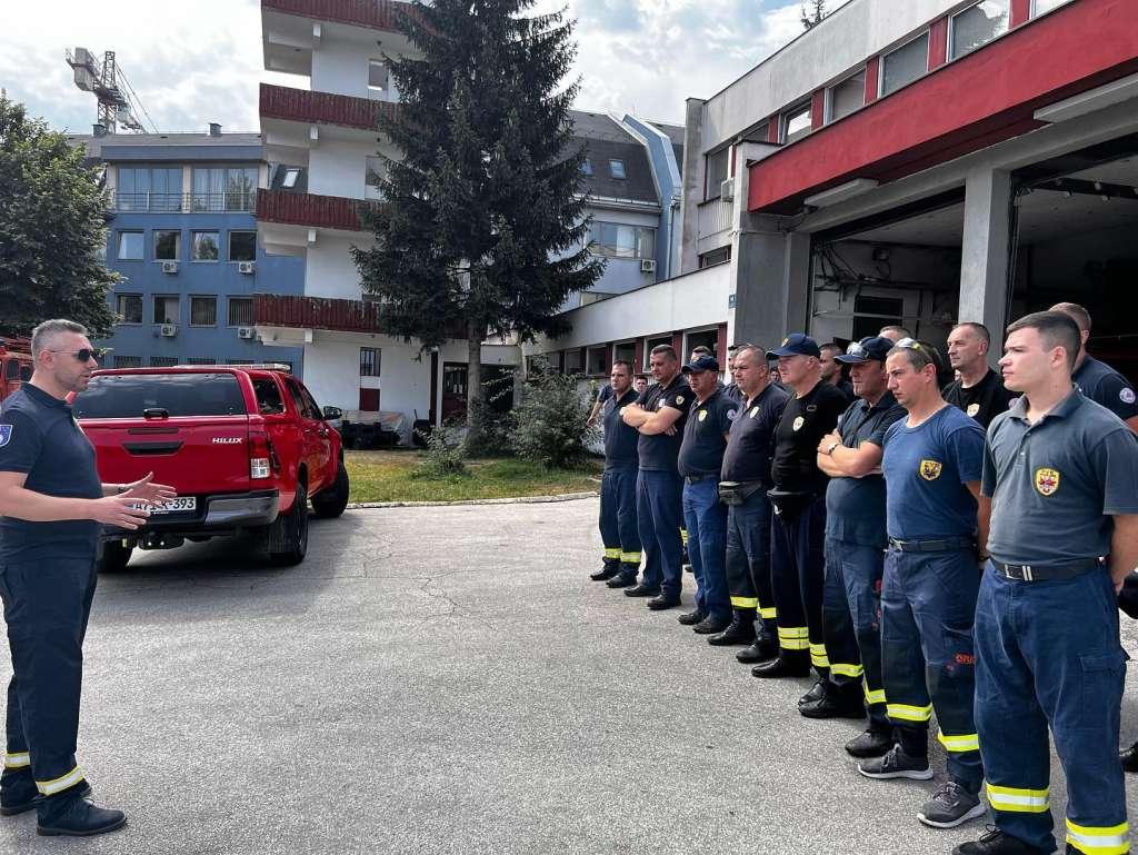 Sarajevski vatrogasci ponovo pomažu gasiti požar na Blidinju