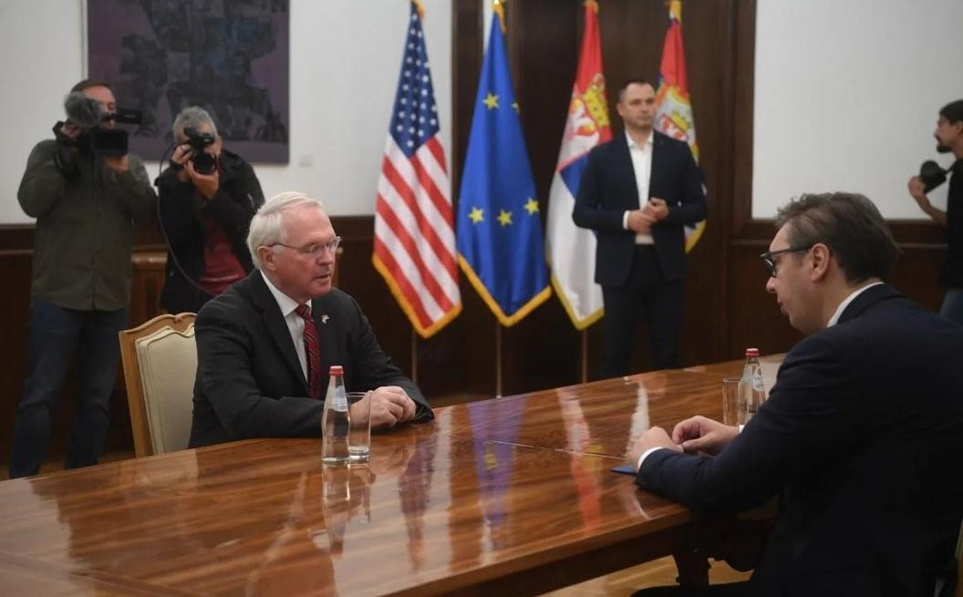 Vučić se sastao s ambasadorom SAD u Srbiji: Evo o čemu su razgovarali