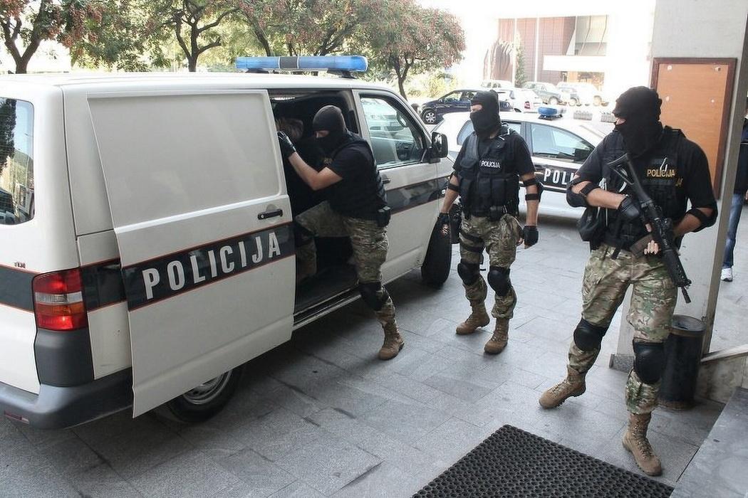 Policija optužene uhapsila u kafani - Avaz