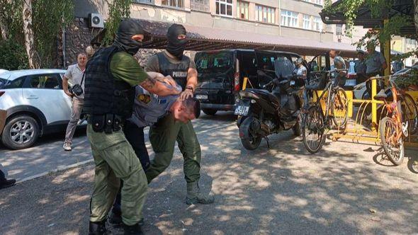 Tokom akcije hapšenja  - Avaz