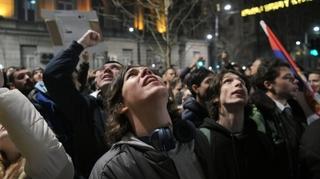 Neredi na protestima u Beogradu: Lideri opozicije idu u štrajk glađu