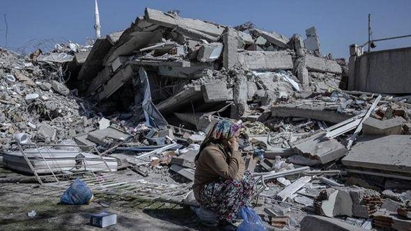 U zemljotresima poginulo na hiljade ljudi - Avaz