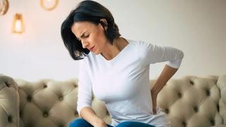 Bol u leđima signal je ozbiljnih problema: Može biti upala mjehura, bubrega ili gušterače