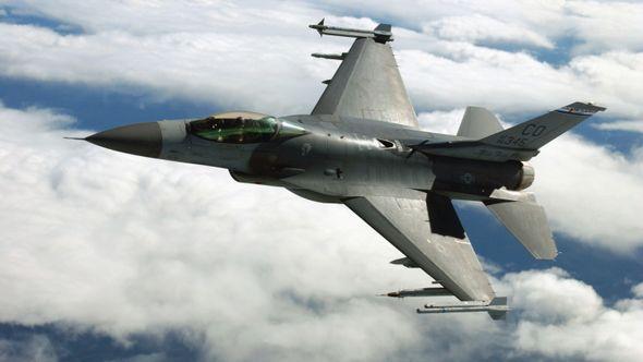 Borbeni avion F-16 - Avaz